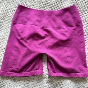 Alphalete Amplify Biker Shorts